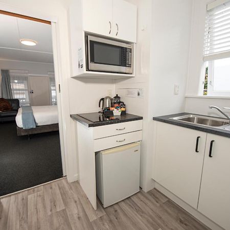 טאורנגה Harbour View Motel And Waterfront Apartments מראה חיצוני תמונה