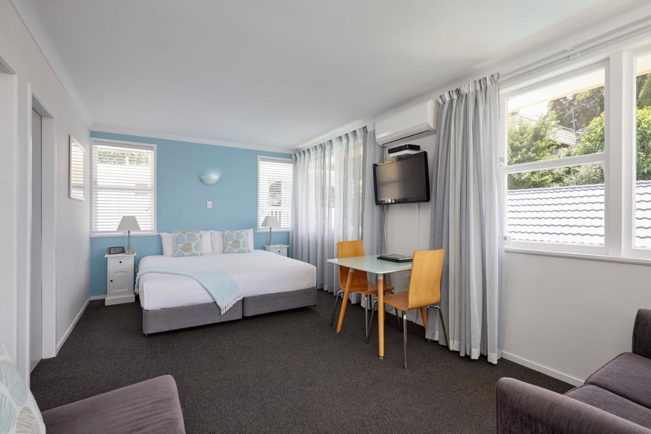טאורנגה Harbour View Motel And Waterfront Apartments מראה חיצוני תמונה